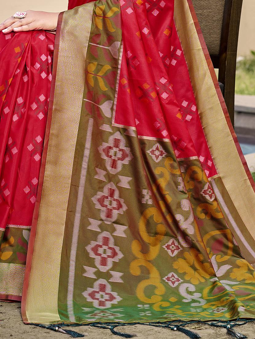 women self design patola saree with blouse - 21964892 - Standard Image - 2