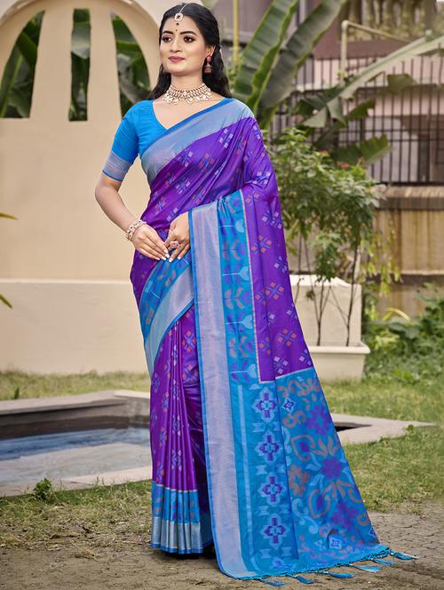 women self design pochampalli saree with blouse - 21964895 -  Standard Image - 0