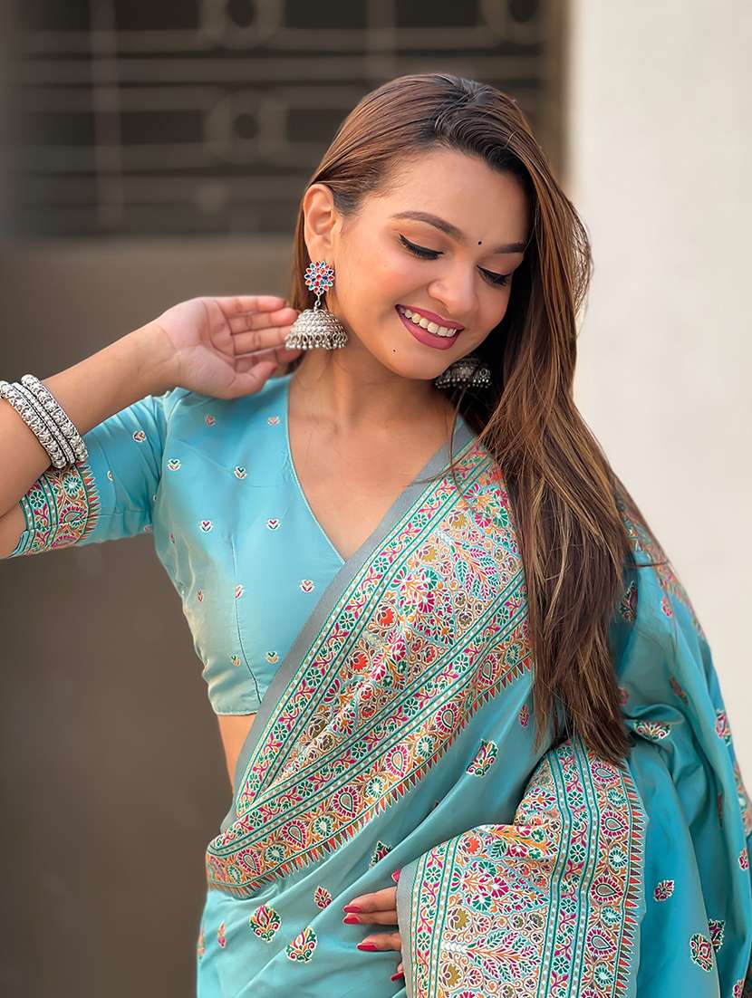 women self design banarasi saree with blouse - 21965068 -  Standard Image - 2