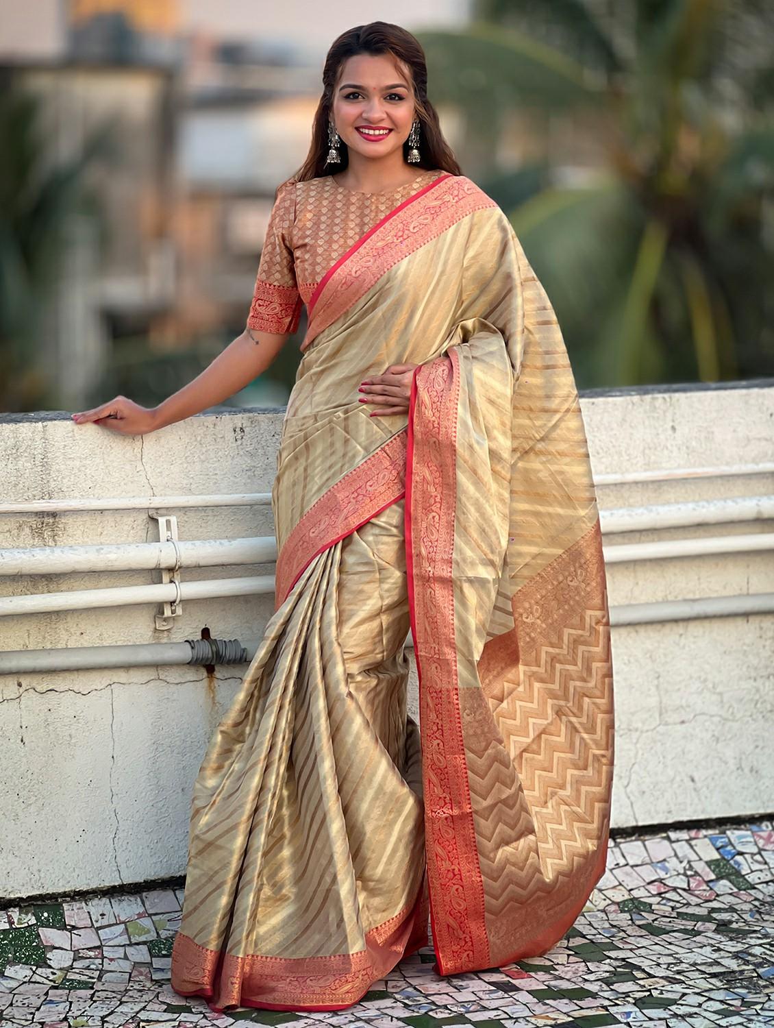 women self design banarasi saree with blouse - 21965077 - Zoom Image - 0