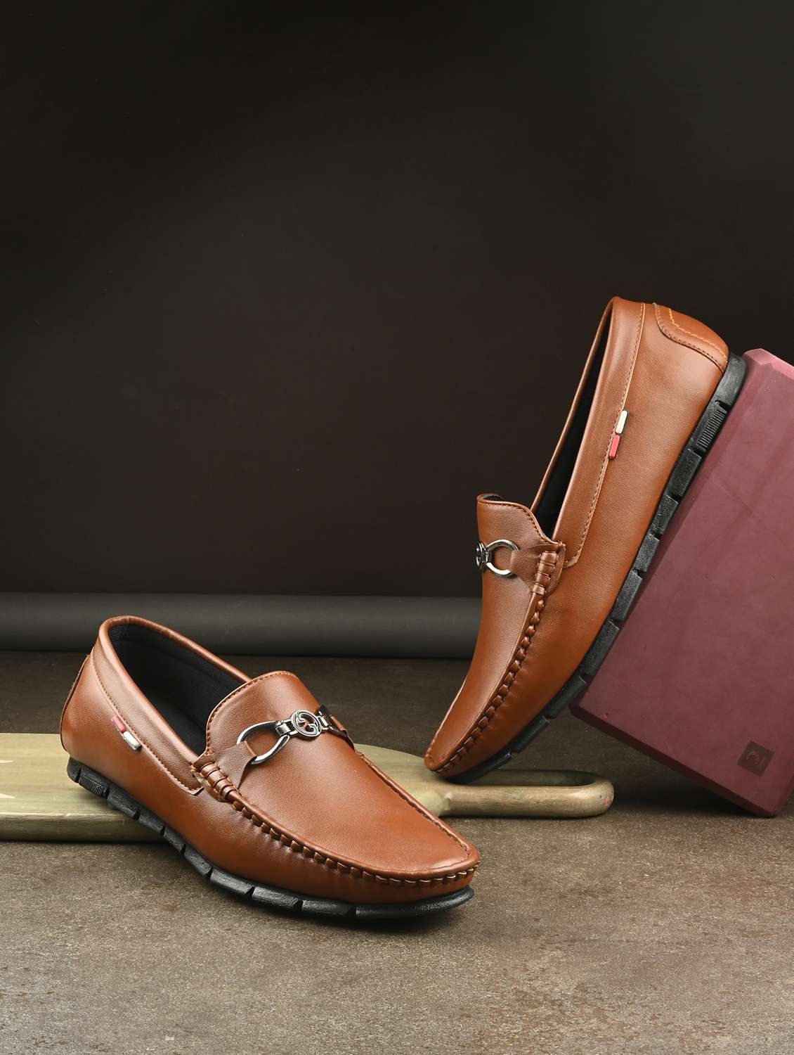 men slip on horsebit loafer