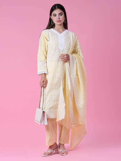 women three quarter sleeve kurta pant with dupatta set - 21965519 -  Standard Image - 0