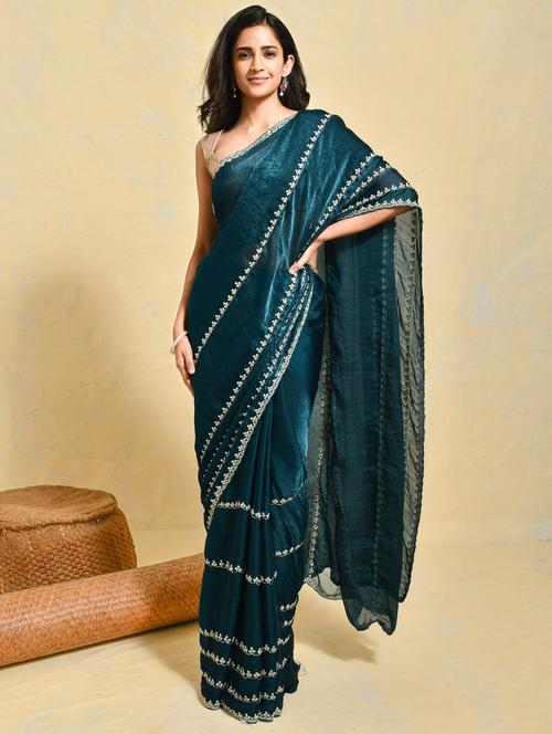 women solid with work embellished saree with blouse - 21965526 - Standard Image - 0