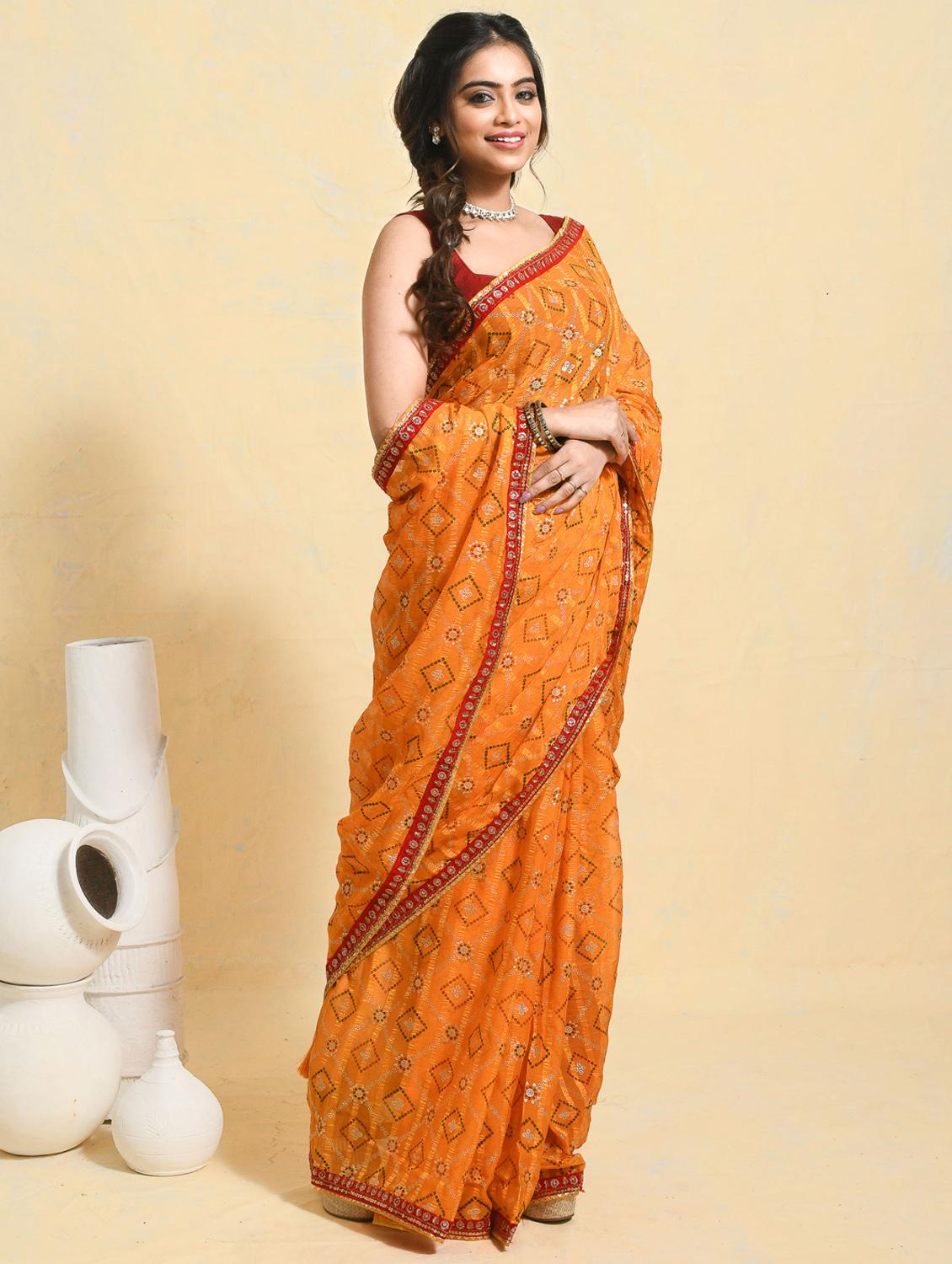 women printed casual wear saree with blouse - 21965545 - Standard Image - 2