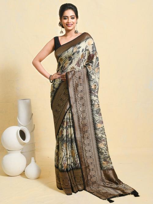 women printed casual wear saree with blouse - 21965604 -  Standard Image - 0