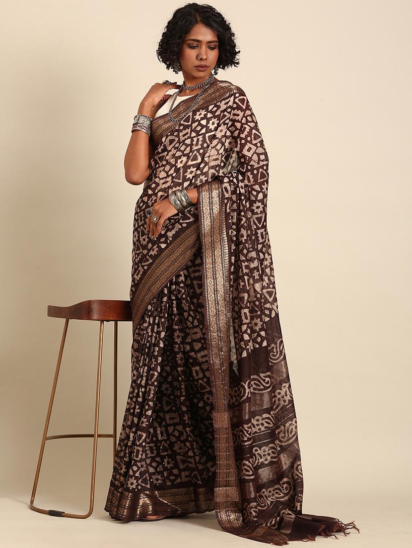 women printed casual wear saree with blouse - 21965675 - Standard Image - 2