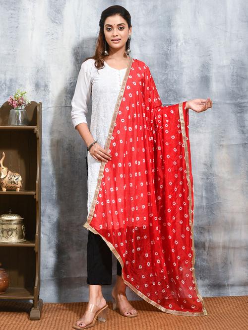 women red bandhani printed dupatta - 21965820 - Standard Image - 0