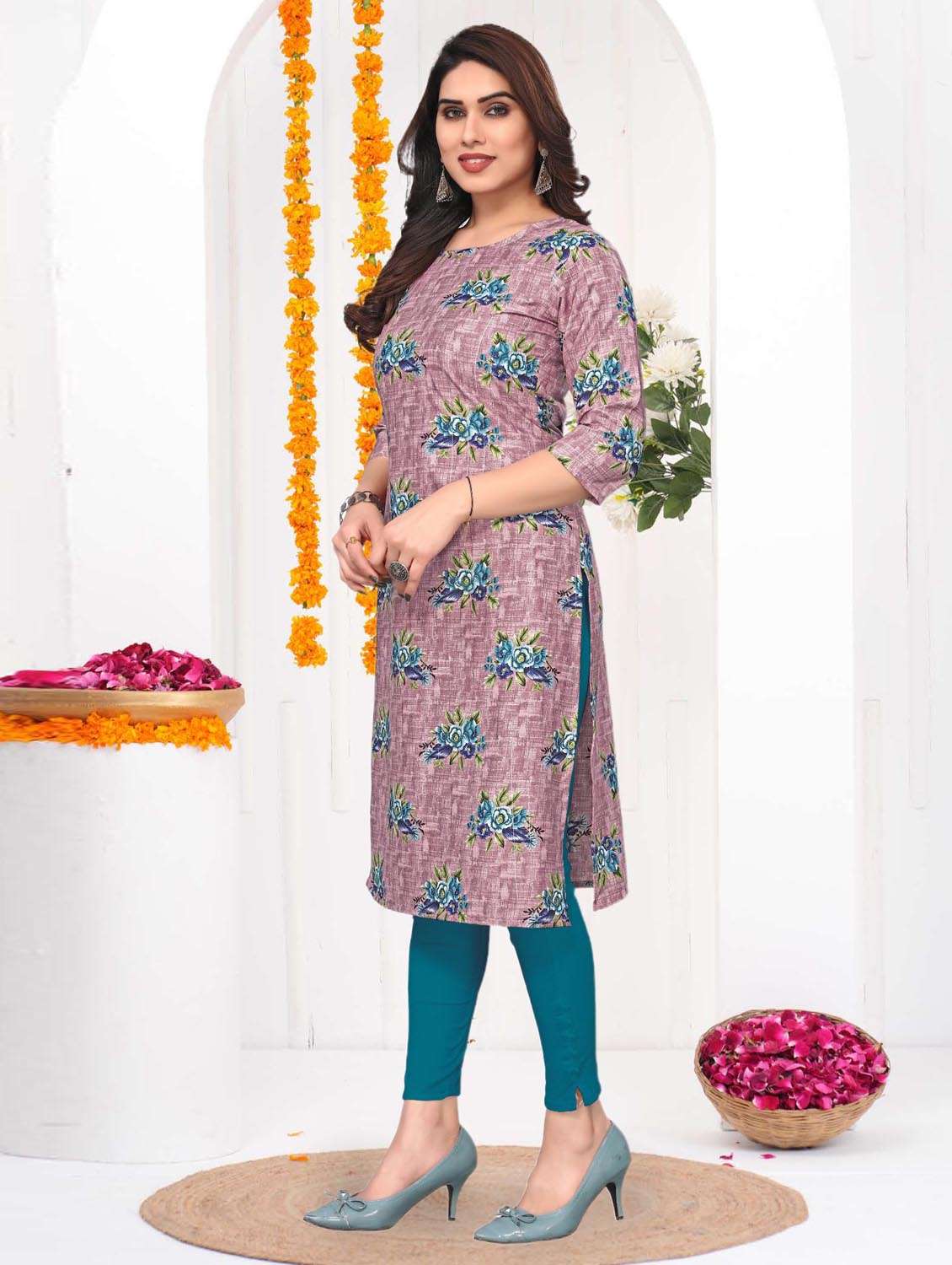 women printed three quarter sleeve straight kurta - 21965915 -  Standard Image - 2