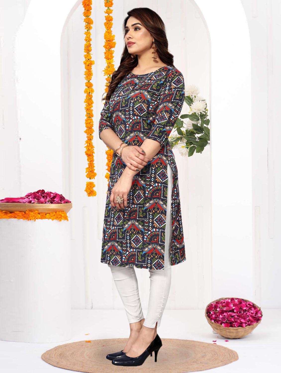 women printed three quarter sleeve straight kurta - 21965935 -  Standard Image - 2