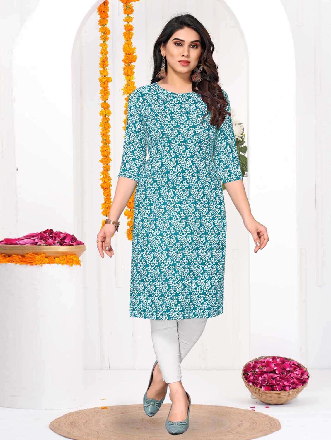 women printed three quarter sleeve straight kurta