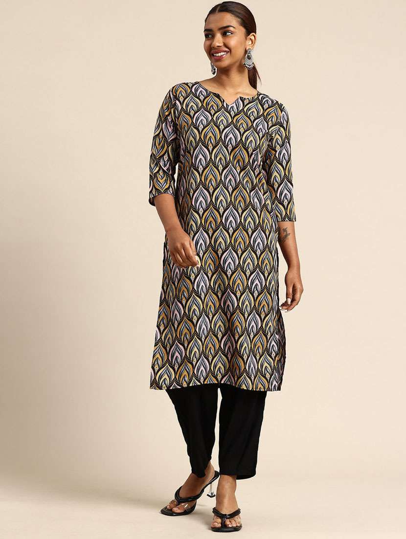 women printed three quarter sleeve straight kurta