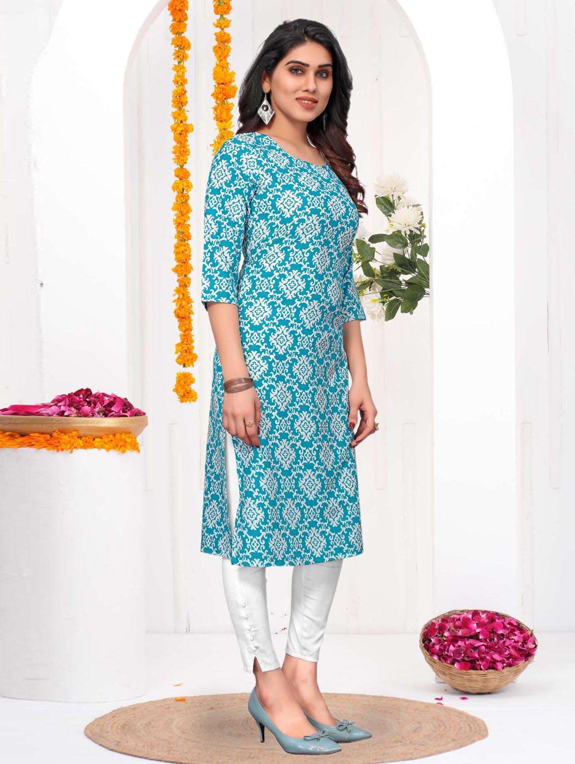 women printed three quarter sleeve straight kurta - 21965975 -  Standard Image - 2