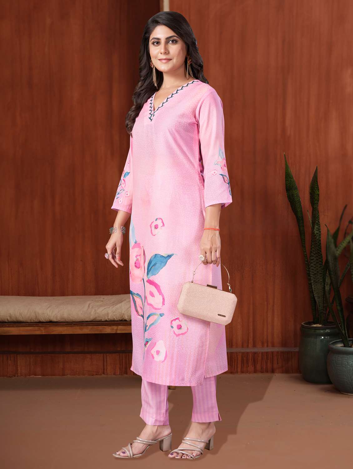 women three quarter sleeve kurta pant set - 21966048 -  Standard Image - 2