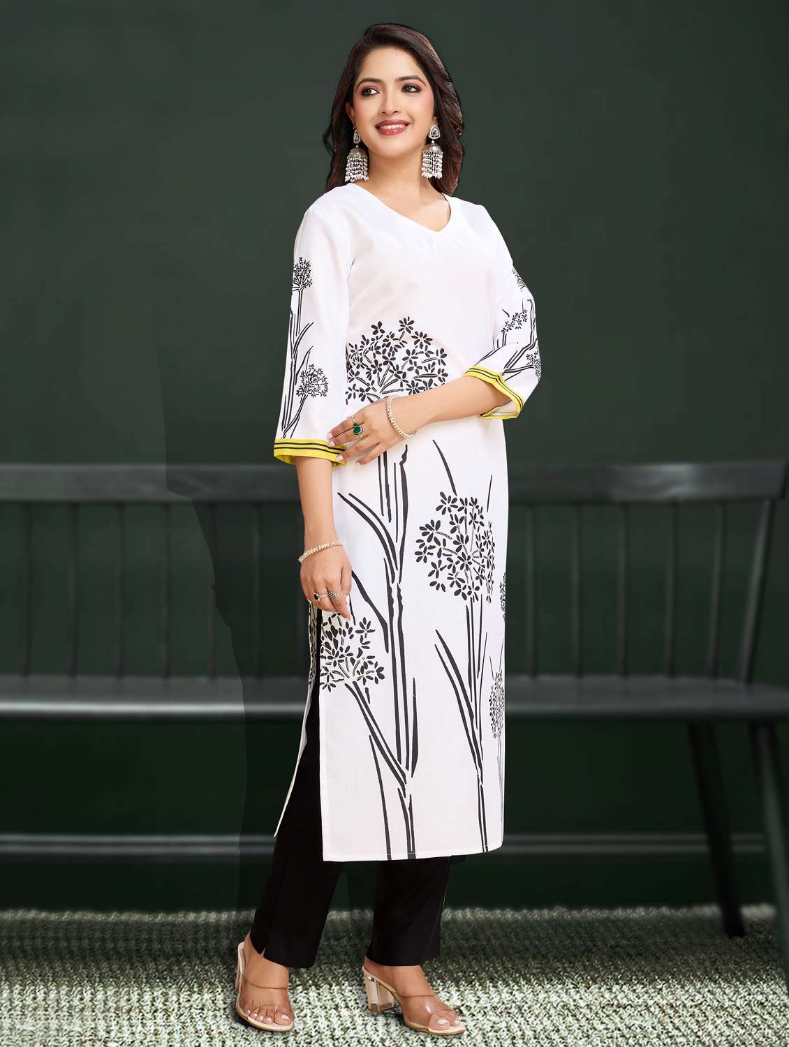 women three quarter sleeve kurta pant set - 21966063 -  Standard Image - 2