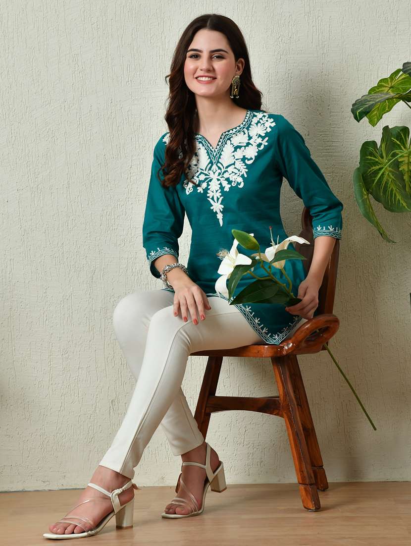 women embroidered three quarter sleeve straight kurta