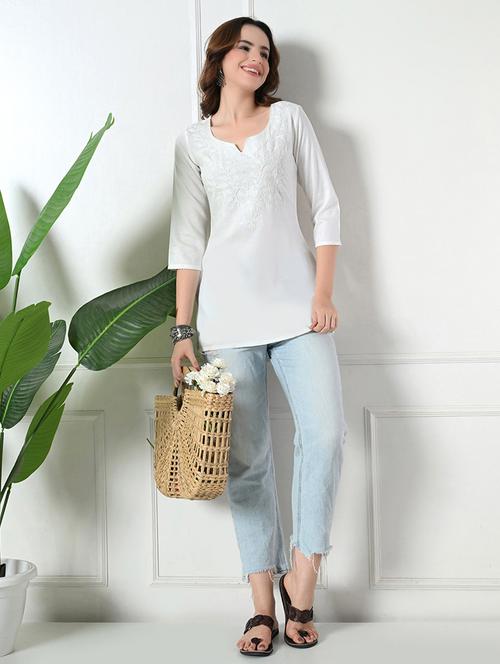 women embroidered three quarter sleeve straight kurta - 21966079 - Standard Image - 0