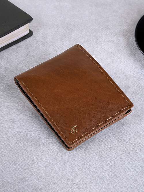 men's leather bi-fold tan wallet - 21966108 - Standard Image - 0