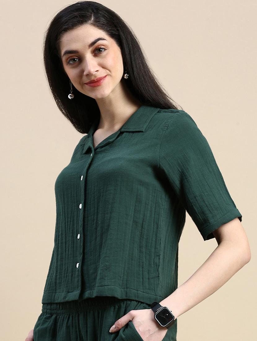 women solid cuban collared short sleeve crop shirt - 21966170 - Standard Image - 2