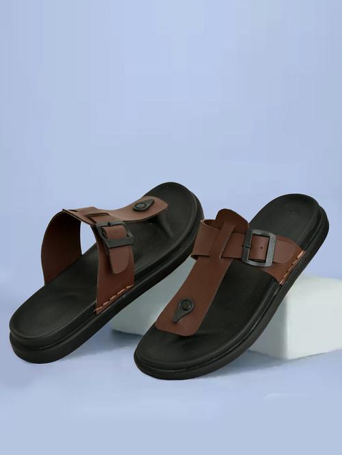 men solid toe separator sandal - 21966215 -  Standard Image - 0
