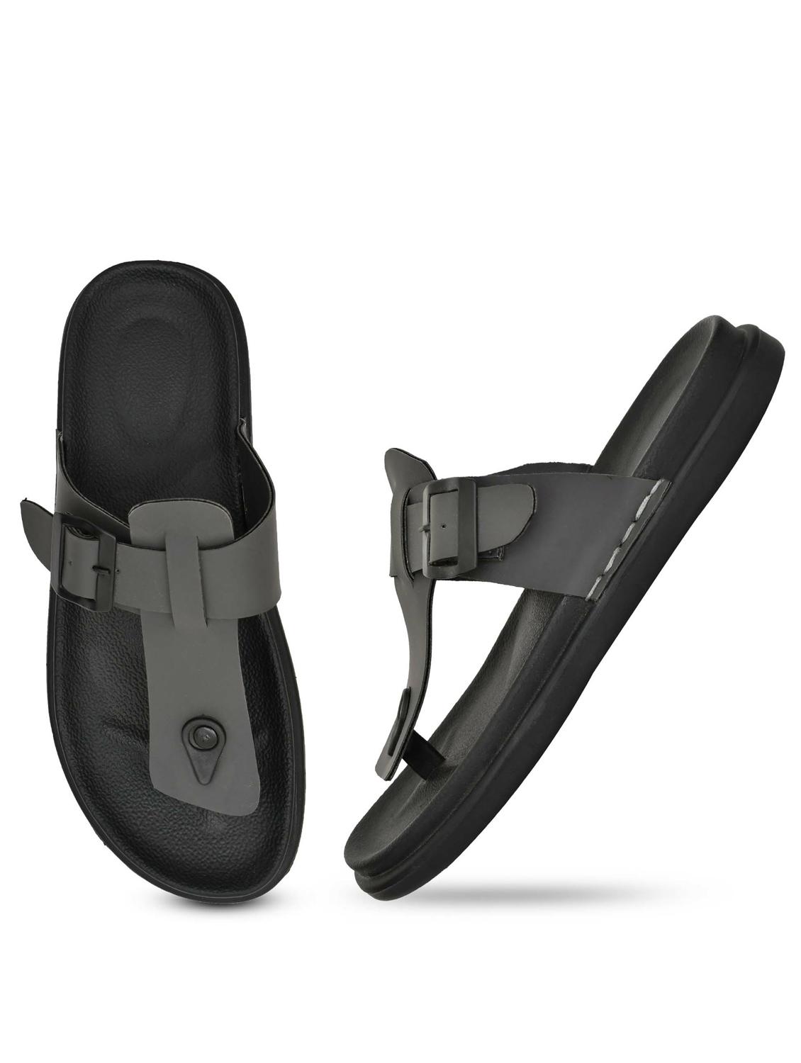 men solid toe separator sandal - 21966219 - Standard Image - 2