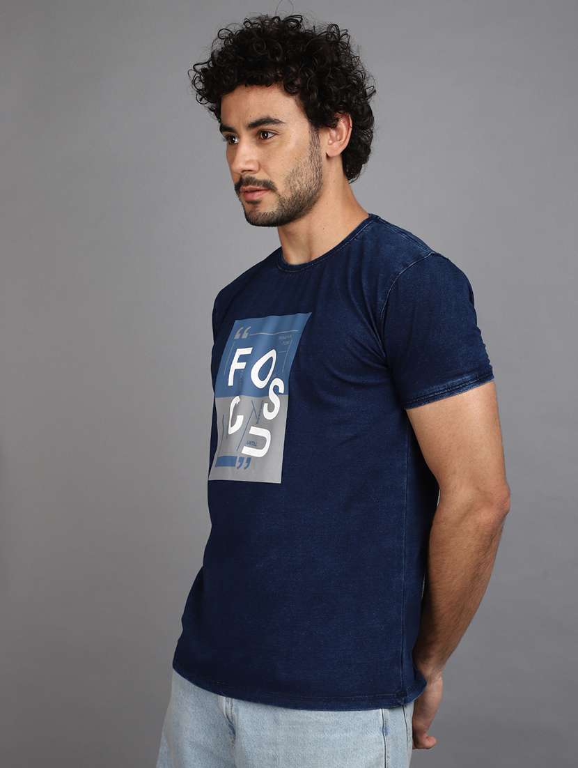 men front print round neck regular fit t-shirt - 21966442 -  Standard Image - 2