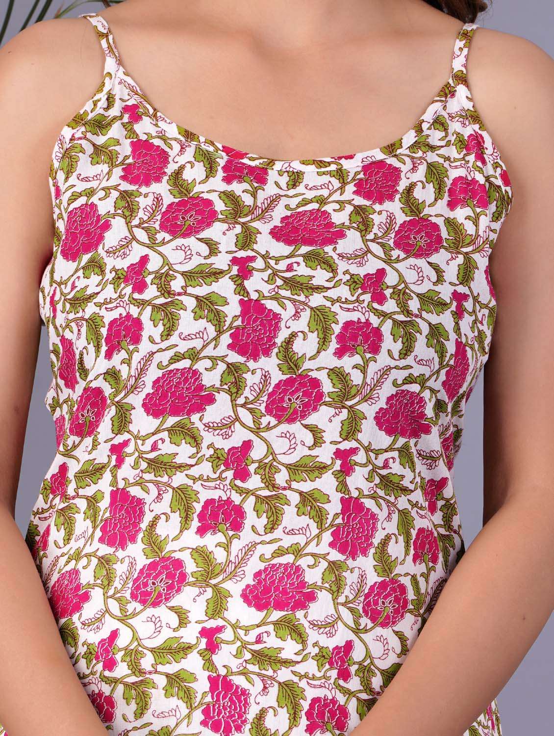 women floral printed sleeveless straight kurta  - 21966644 -  Standard Image - 2