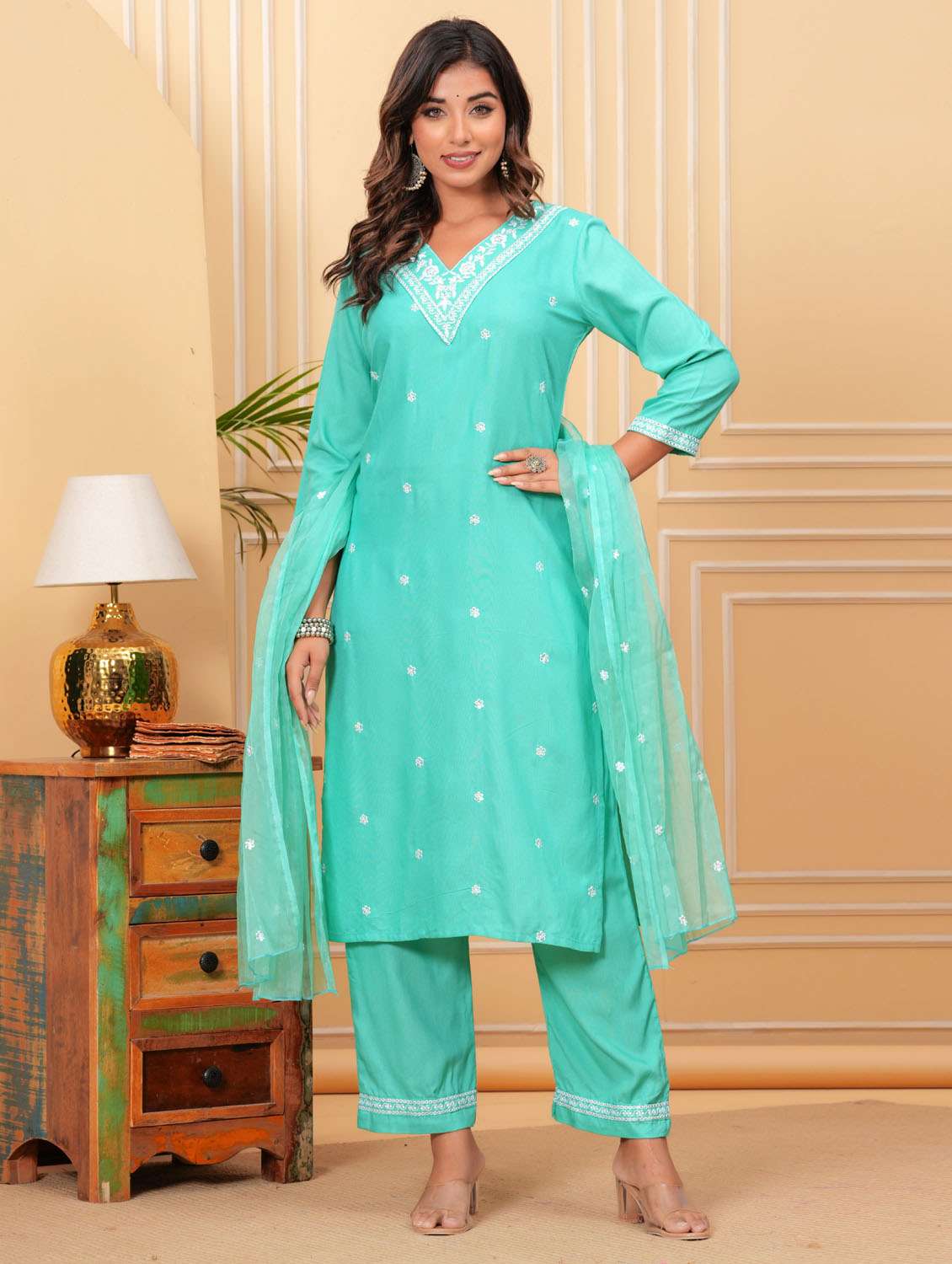 women three quarter sleeve kurta pant with dupatta set - 21966709 - Standard Image - 2