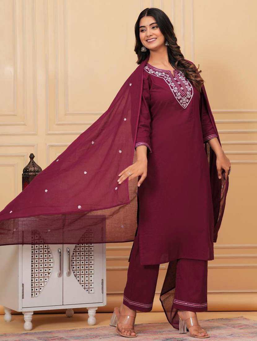 women three quarter sleeve kurta pant with dupatta set - 21966725 - Standard Image - 2