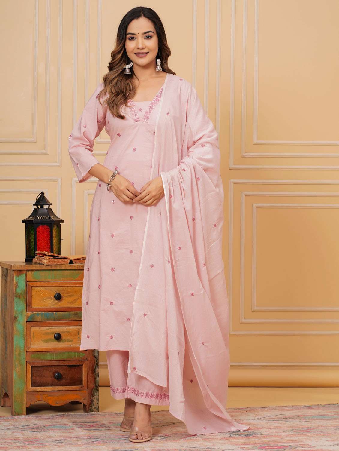 women three quarter sleeve kurta pant with dupatta set - 21966741 - Standard Image - 2