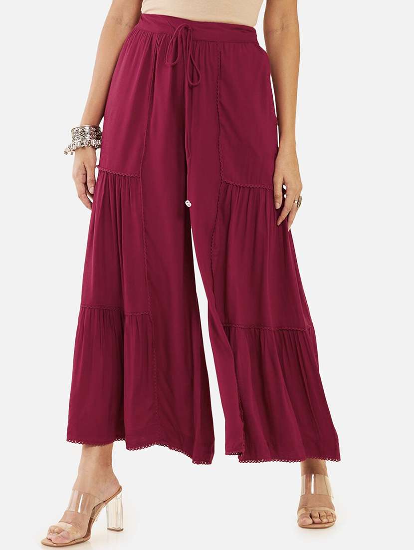 women solid mid rise sharara