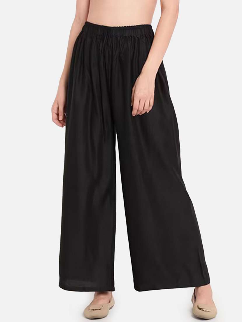 women solid mid rise flared palazzo