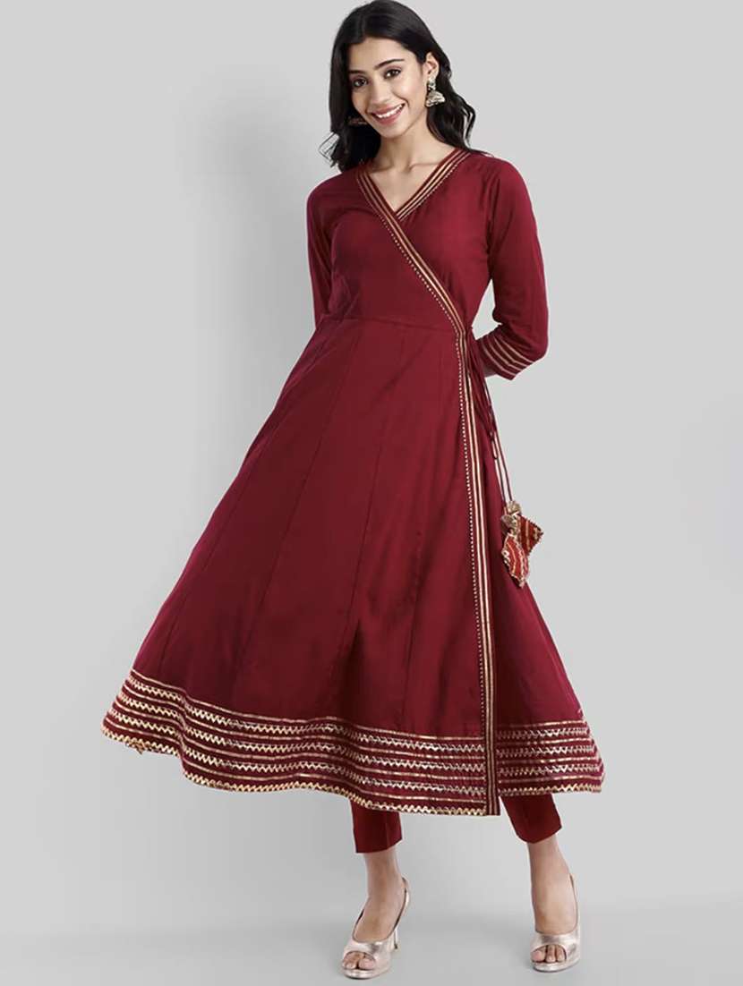 women three quarter sleeve anarkali kurta pant with dupatta set - 21967109 - Zoom Image - 0