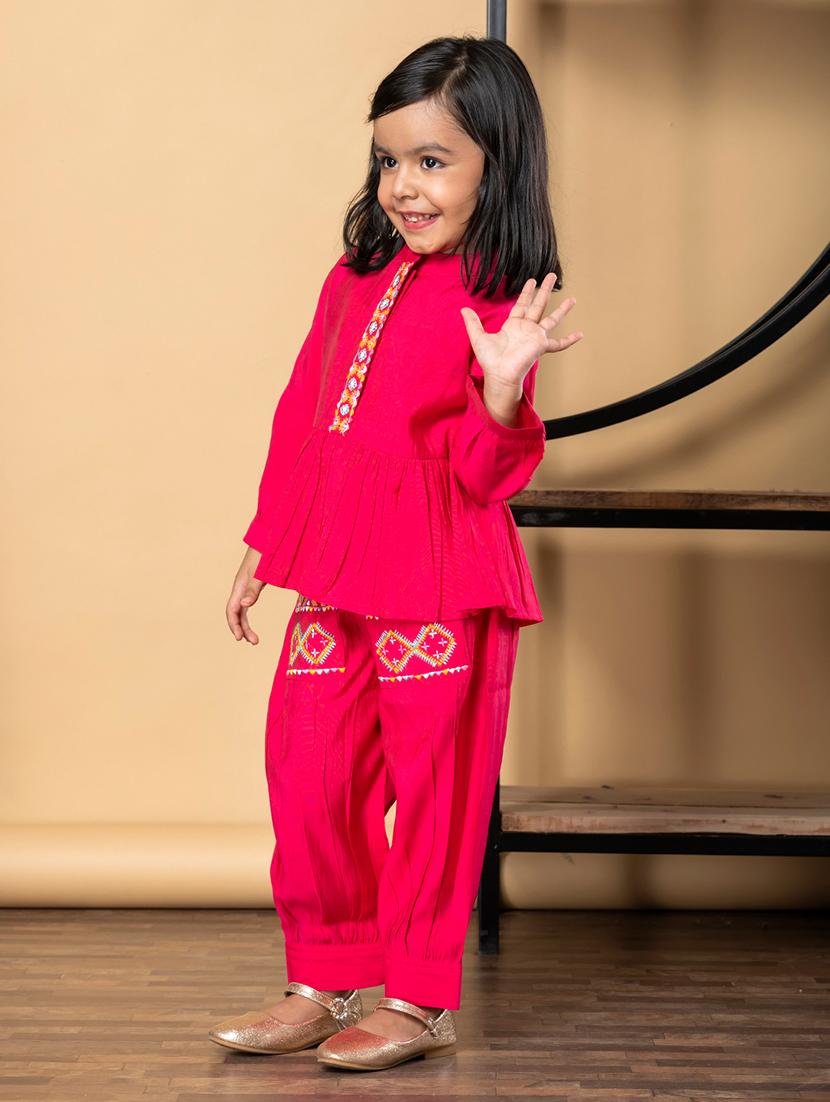 girls embroidered long sleeve kurta and salwar set - 21967201 - Standard Image - 2
