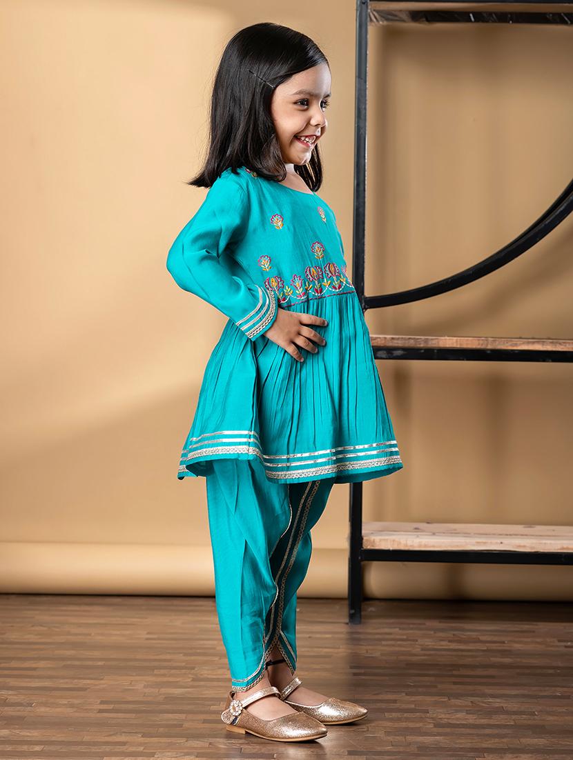 girls embroidered long sleeve kurta and dhoti set - 21967202 - Standard Image - 2
