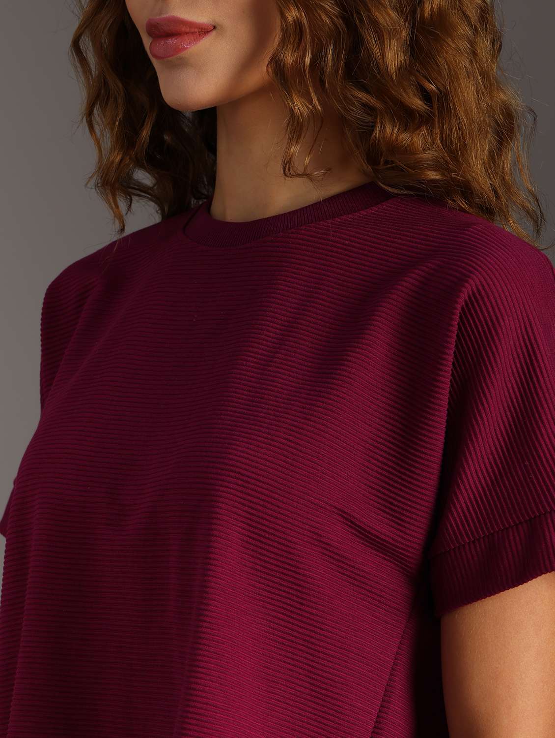 women solid short sleeve crop top - 21967217 - Standard Image - 2