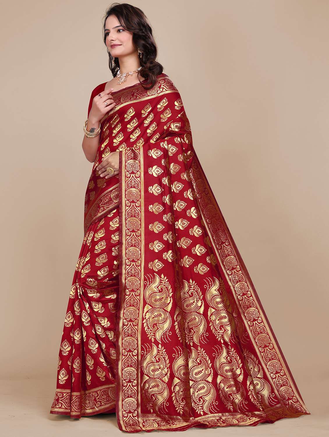 women self design banarasi saree with blouse - 21967229 - Standard Image - 2