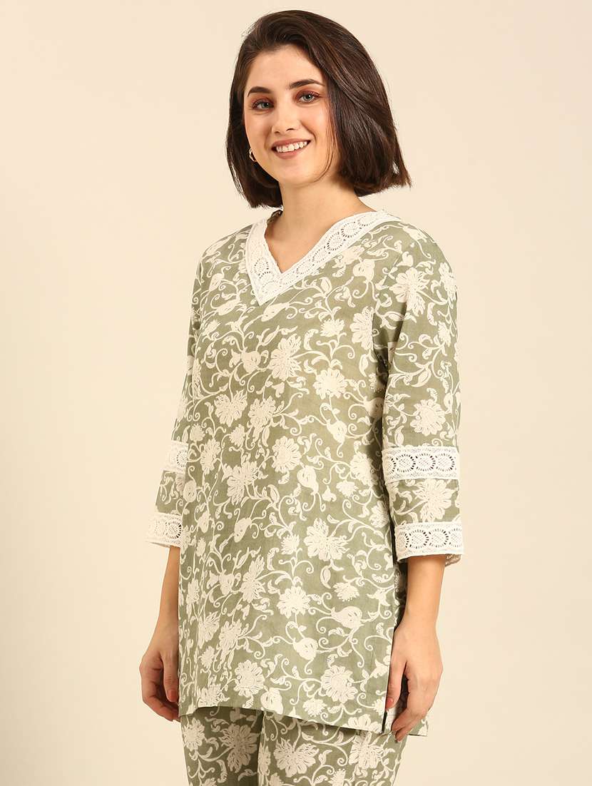 women printed three quarter sleeve staright kurti - 21967253 -  Standard Image - 2