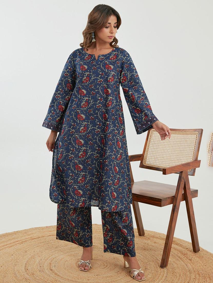 women blue floral long sleeve kurta palazzo set - 21967362 - Standard Image - 2