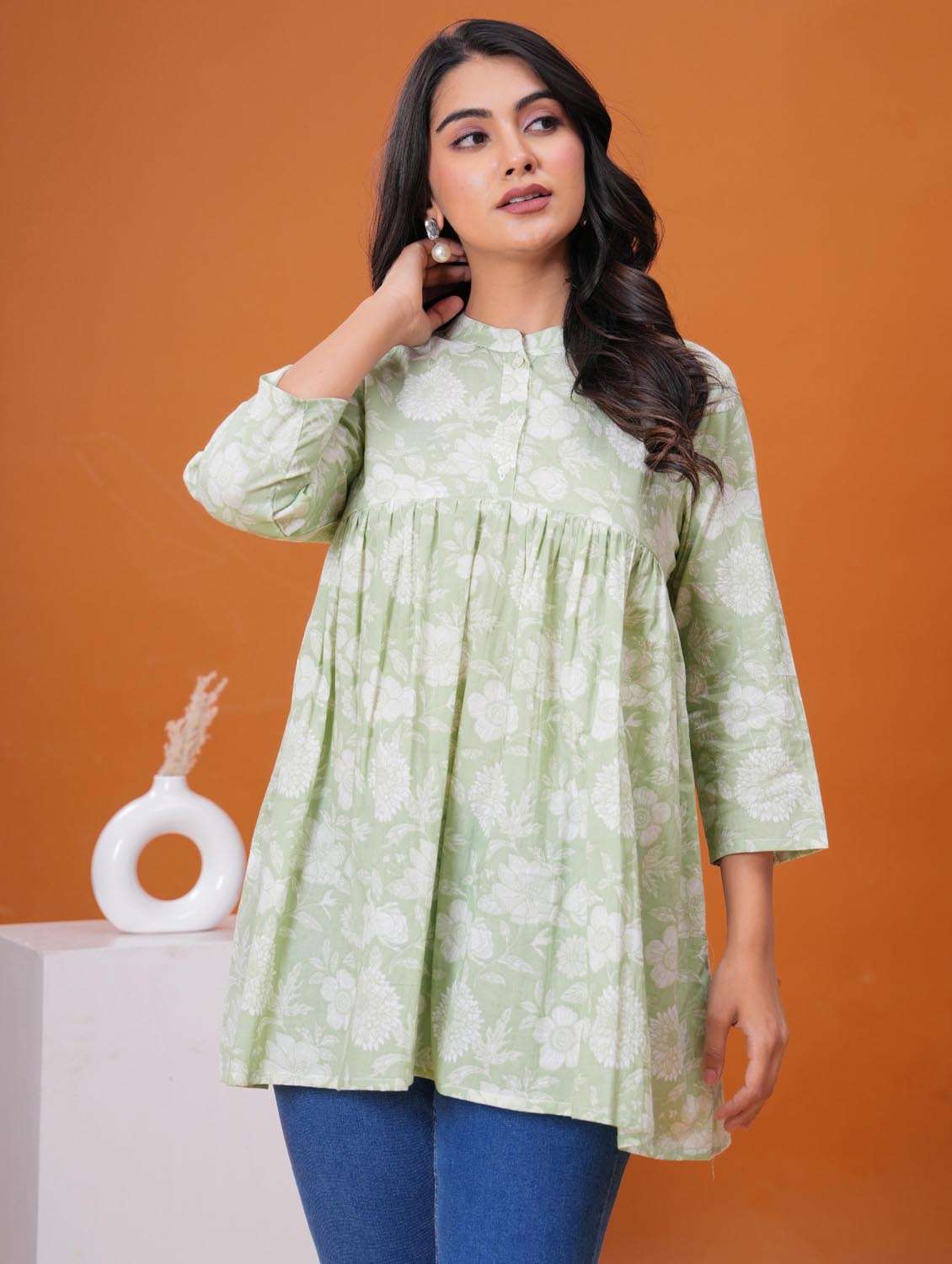 women floral three quarter sleeve flared tunic