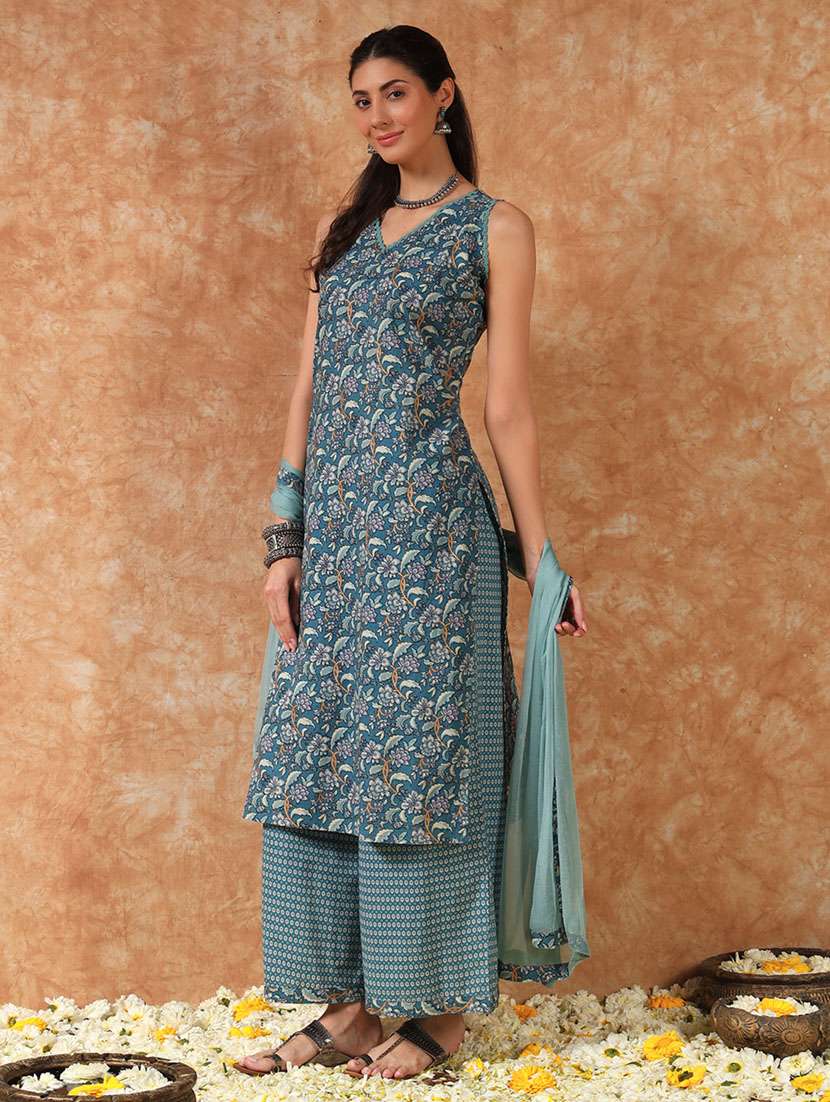 women floral print kurt aand palazzo with dupatta set