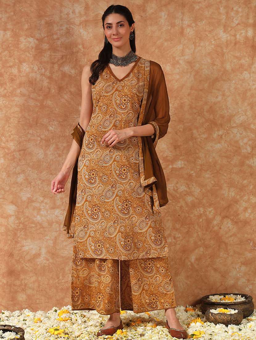 women printed kurta aand palazzo with dupatta set