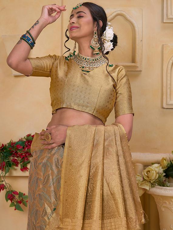 women self design banarasi saree with blouse - 21968584 - Standard Image - 2