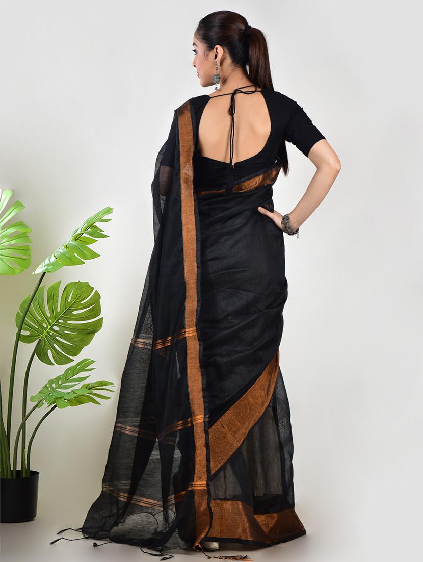women solid with bordered saree with blouse - 21968615 - Standard Image - 2
