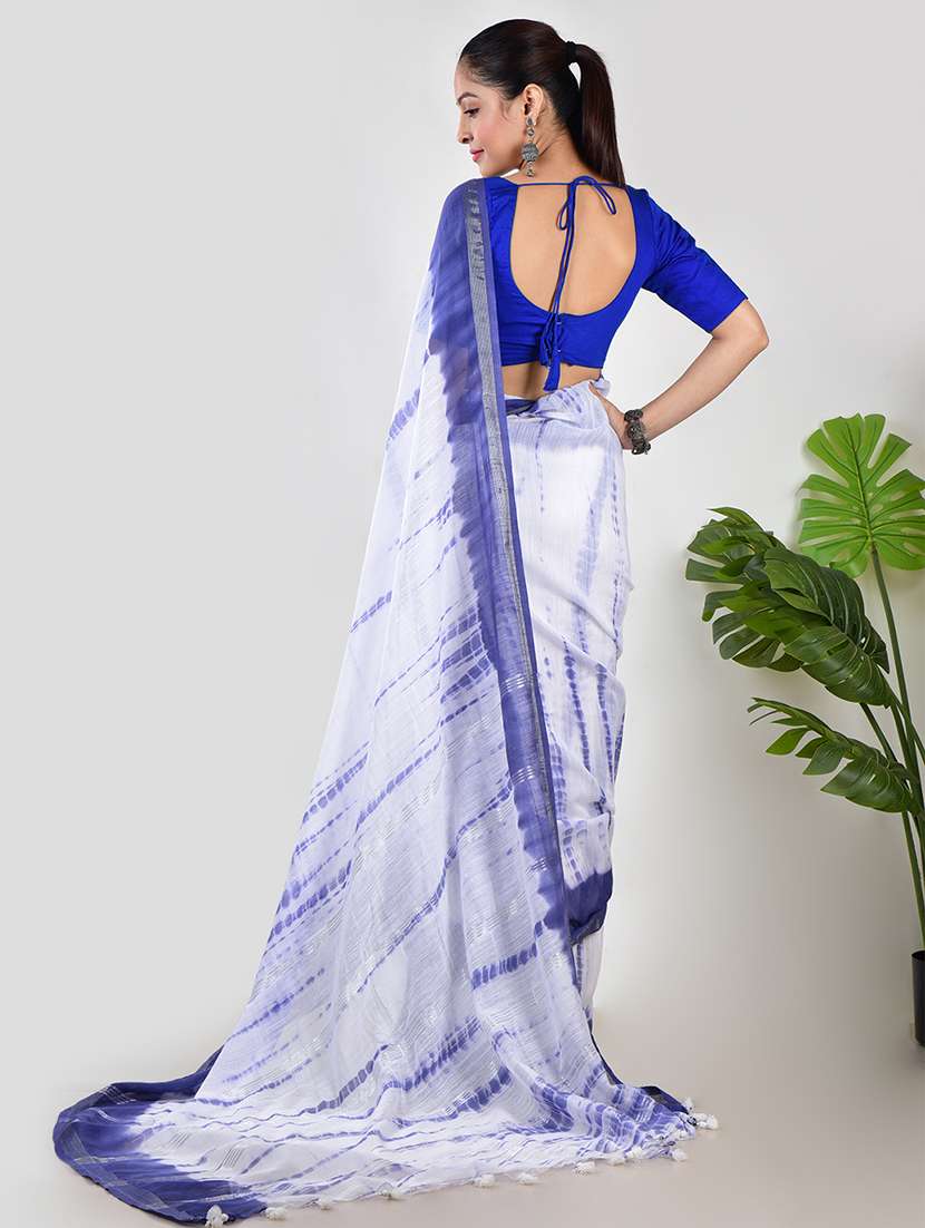 women blue printed saree with blouse - 21968624 - Standard Image - 2