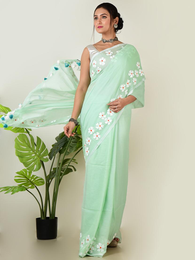 women floral bordered saree with blouse - 21968639 - Standard Image - 2