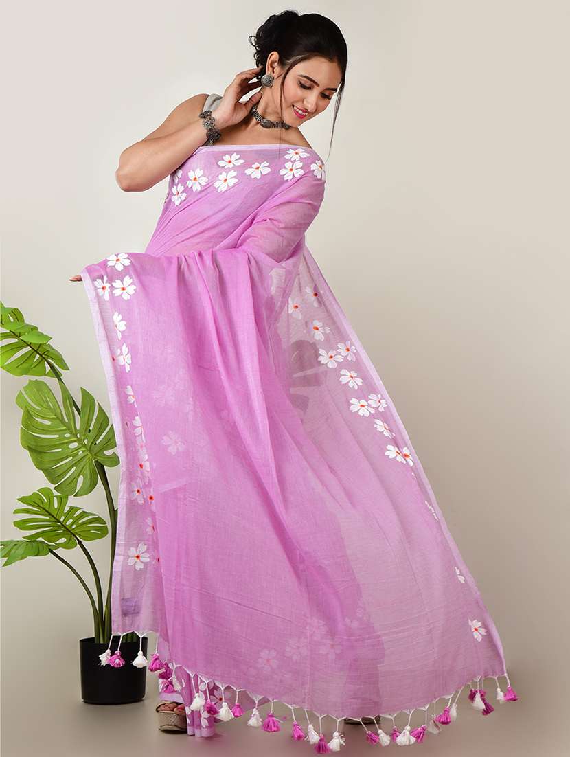 women floral bordered saree with blouse - 21968641 - Standard Image - 2