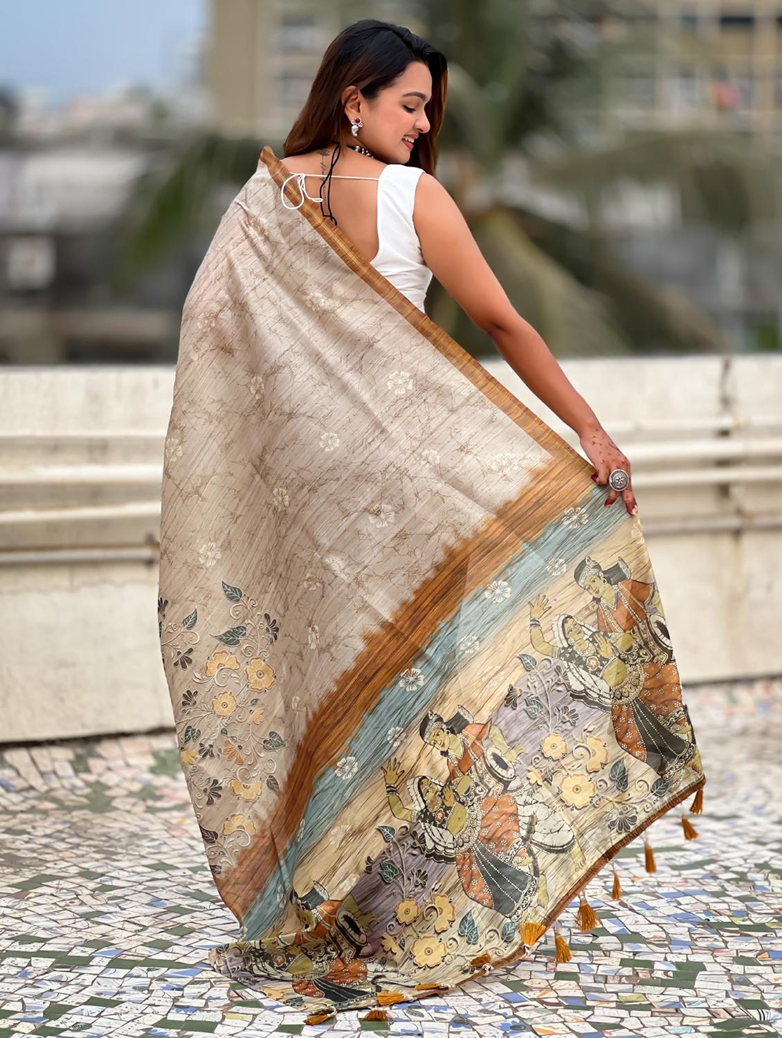 women printed casual wear saree with blouse - 21968800 - Standard Image - 2