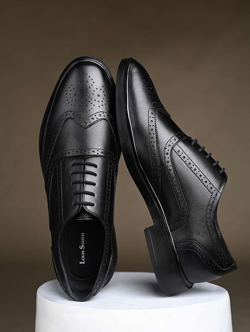 men black lace-up brouge - 21968834 - Zoom Image - 0