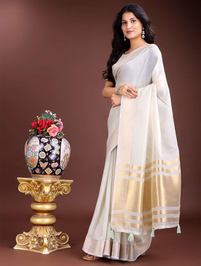 women solid with bordered saree with blouse - 21969140 -  Standard Image - 2