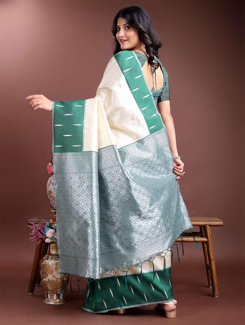 women self design southern silk saree with blouse - 21969185 - Standard Image - 2
